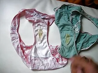 Morena en medias luciendo xxx video peliculas nuevos tatuajes