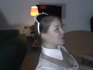 Natasha Starr le pagó al hermano de sus amigos con una gran cogida peliculas eroticas xxx hd
